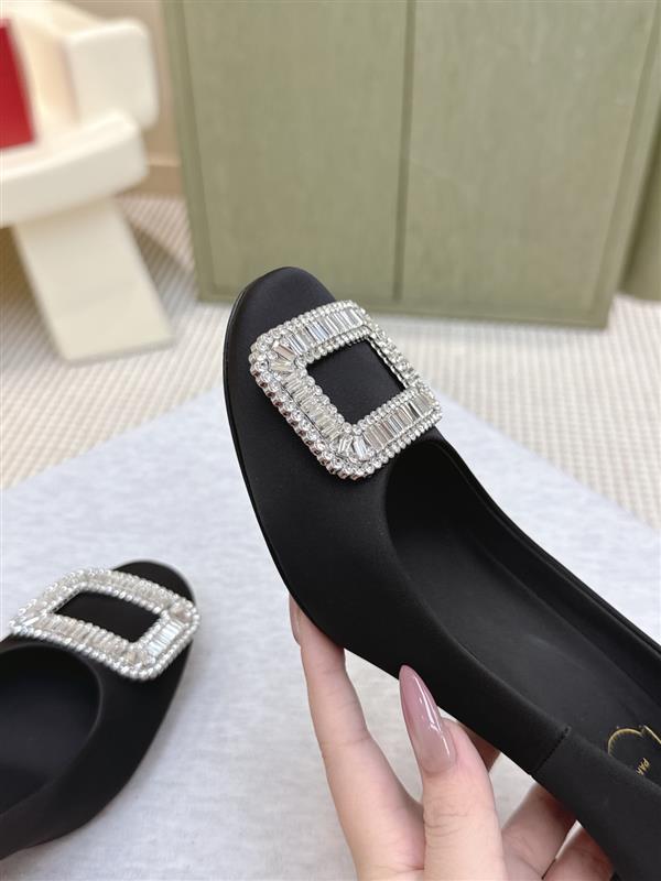 20251127171739949 300